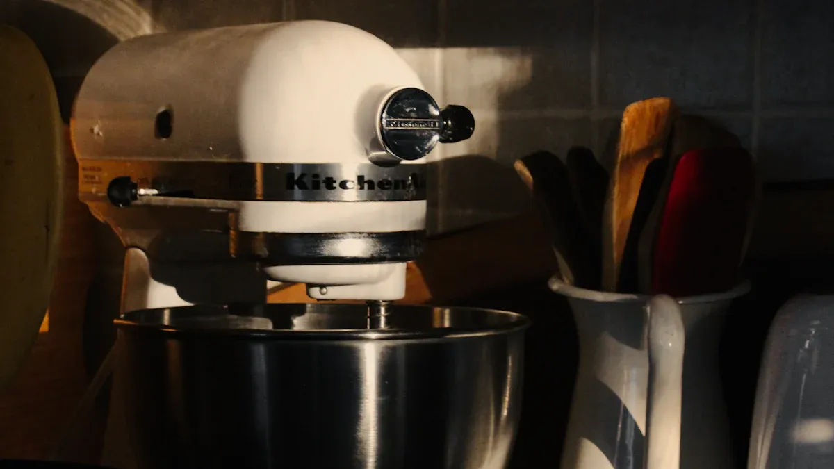 Why Choose Die-Cast Stand Mixers for Baking